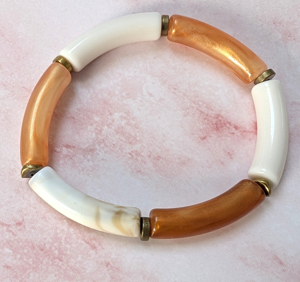 Bracelet résine modèle 18orange et blanc marbré