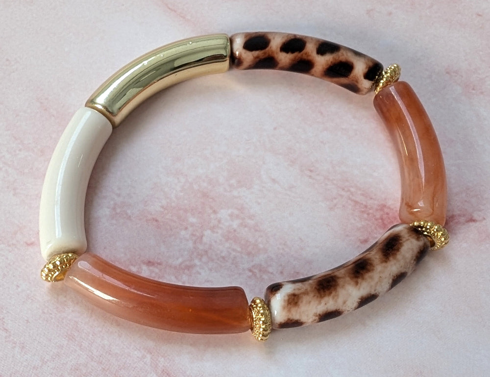 Bracelet résine modèle 5 léopard blanc cassé et brique