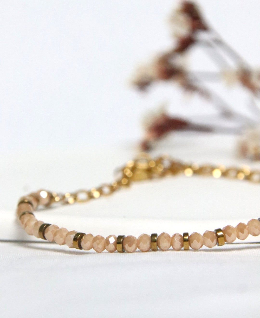 zoom bracelet Auréa perles facettées et doré