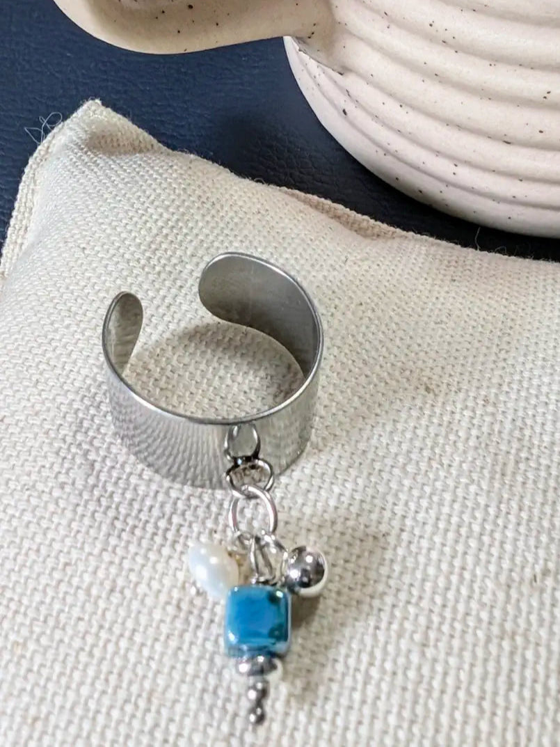 Bague réglable acier inoxydable avec charms