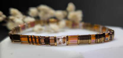Détail du Bracelet femme Renko perles Miyuki Tila bronze et doré
