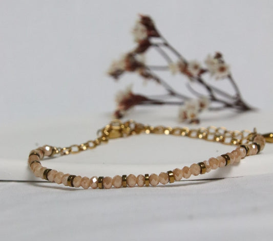 bracelet Auréa perles rose nude et hématite dorée